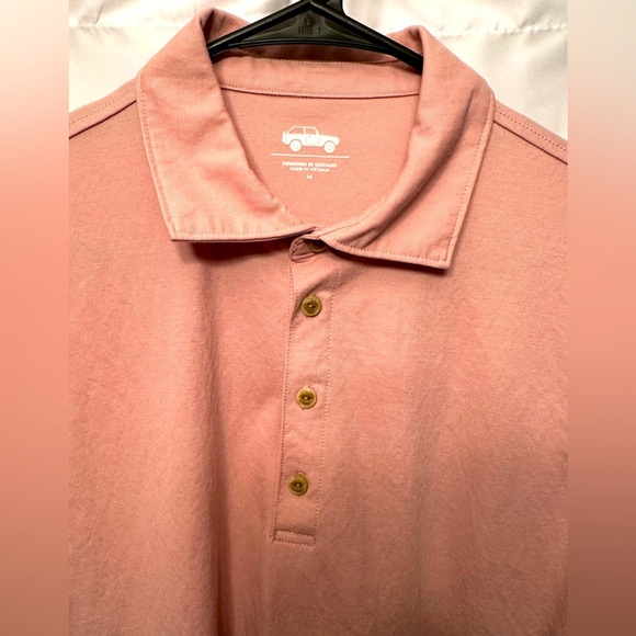 Mugsy Jeans Men’s Polo Shirt Coral Pink Color Size Medium Rayon Nylon Blend - Picture 1 of 7